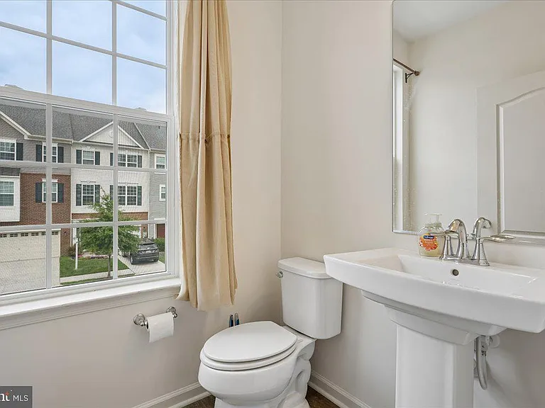 8467 Randell Ridge Rd — Photo 18