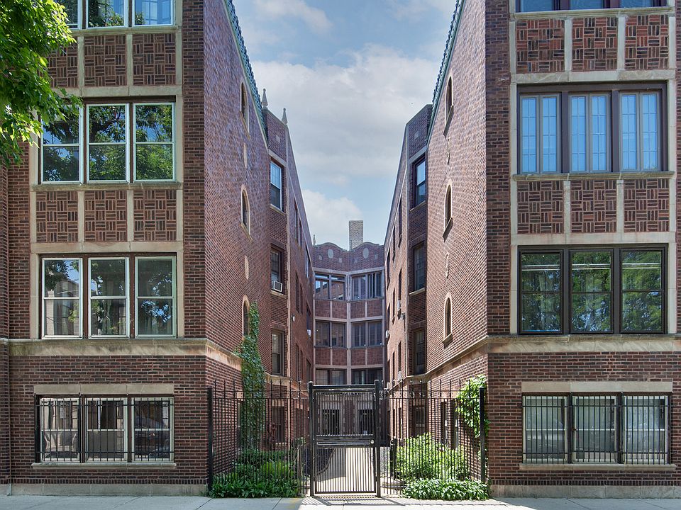 1st image of 819 E 53rd St #3