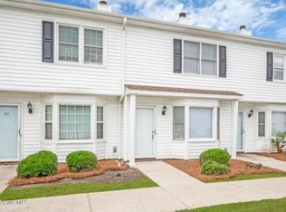 3262 Landmark St APT E2, Greenville, NC 27834
