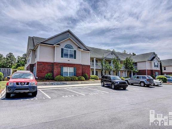 2nd image of 1422 Willoughby Park Ct Unit 4