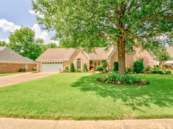 6366 Daybreak Dr, Bartlett, TN 38135
