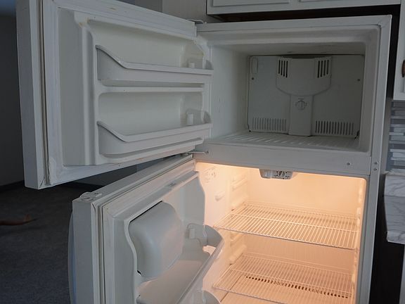 4th image of 6 Yale Pl APT 3