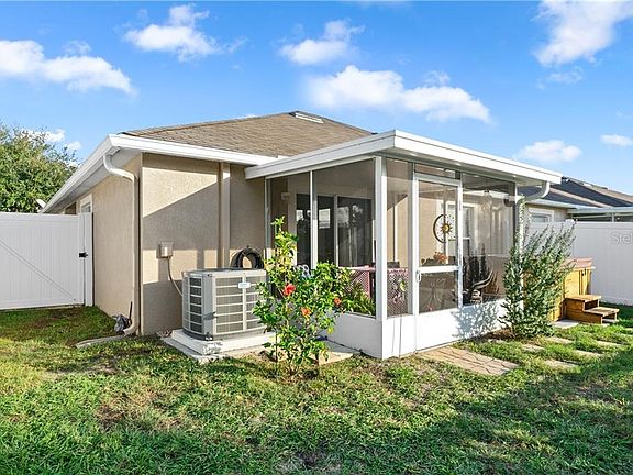 4th image of 9068 Southern Charm Cir