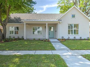 5833 Coleman St, Westworth Village, TX 76114