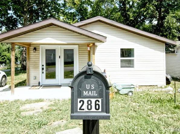 286 Wildflower Ave, Rockaway Beach, MO 65740