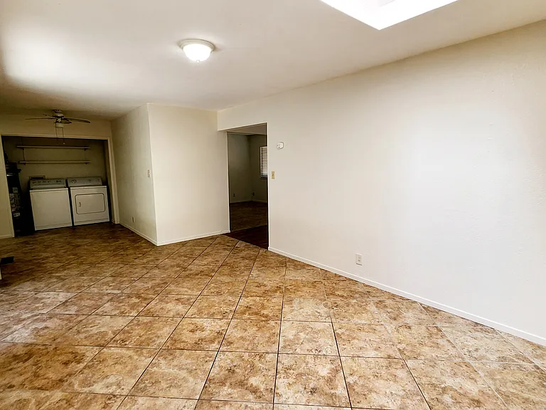 4522 Arden Way — Photo 8