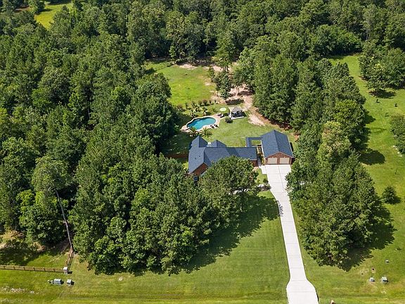 5th image of 15536 Victorias Way Dr