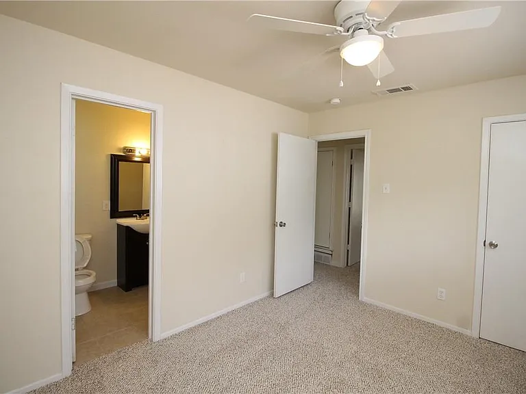 902 Lindo Dr — Photo 13