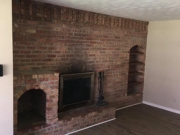5083 Wardcliff Dr — Photo 5
