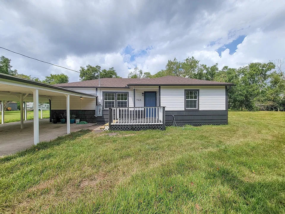725 Cahill Rd