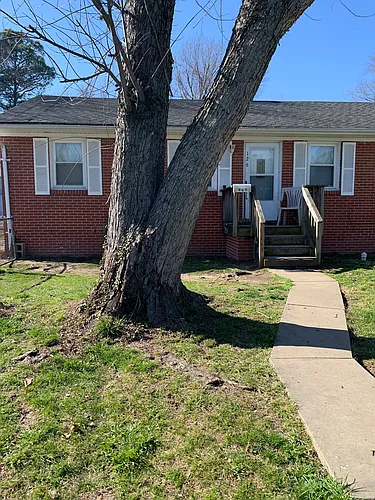 126 Green Acres Ave Photo 1