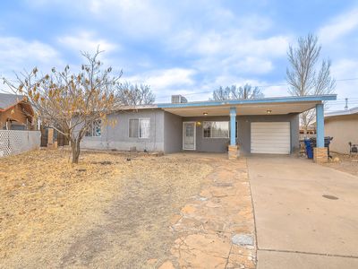 4527 Valley Garden Cir SW, Albuquerque, NM, 87105