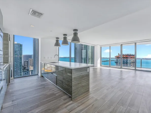 460 NE 28th St APT 3301, Miami, FL 33137