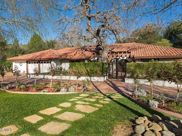 4090 Cresthaven Dr, Thousand Oaks, CA 91362