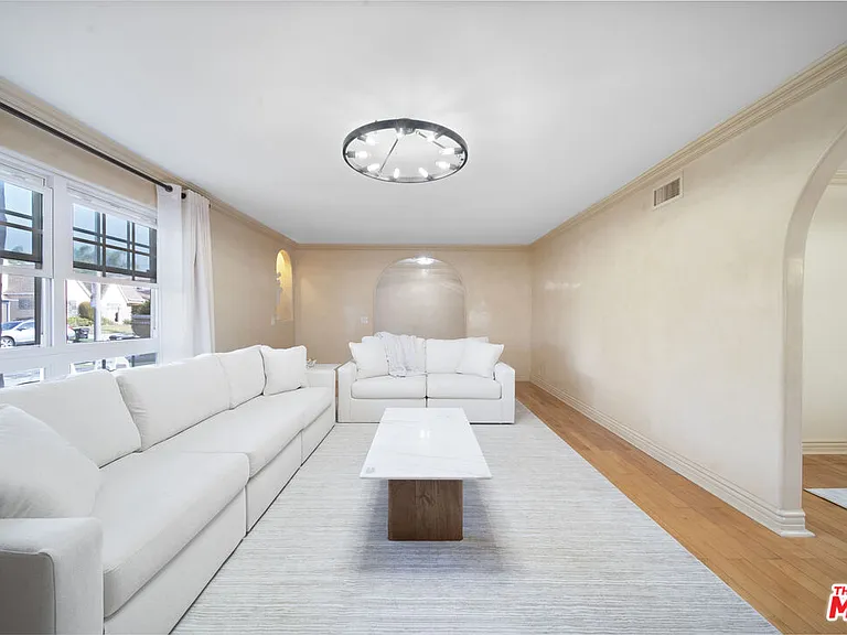 6138 Maryland Dr — Photo 28