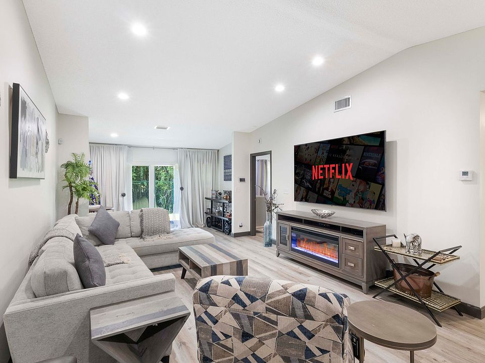 1st image of 8652 Overset Lane