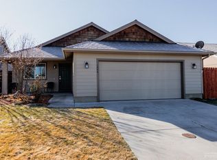 1956 NW Joshua Tree Ct, Redmond, OR 97756