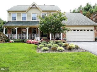 17401 Evangeline Ln, Olney, MD 20832