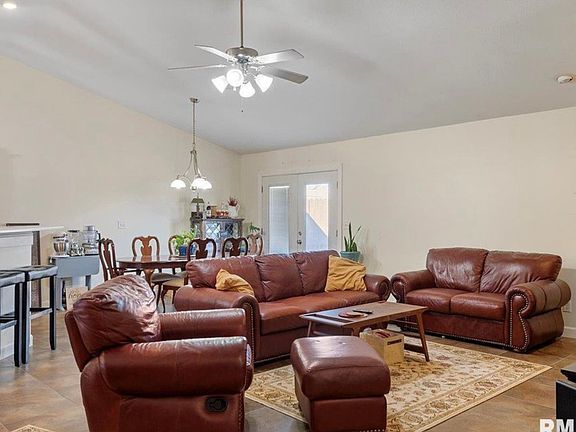 2nd image of 1909 Plover Rd