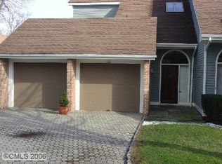 131 Regents Park UNIT 131, Westport, CT 06880