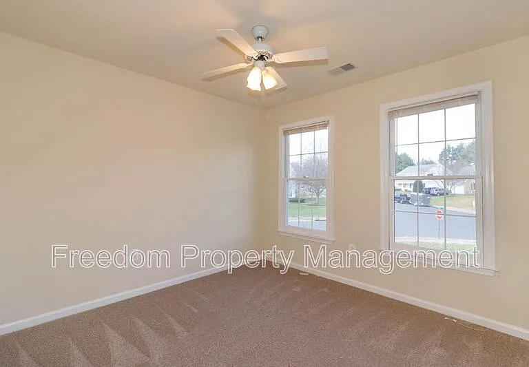 80 Brookshire Dr — Photo 47
