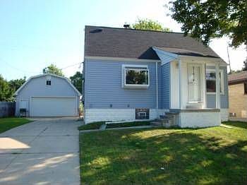 1st image of 21614 Trombly St