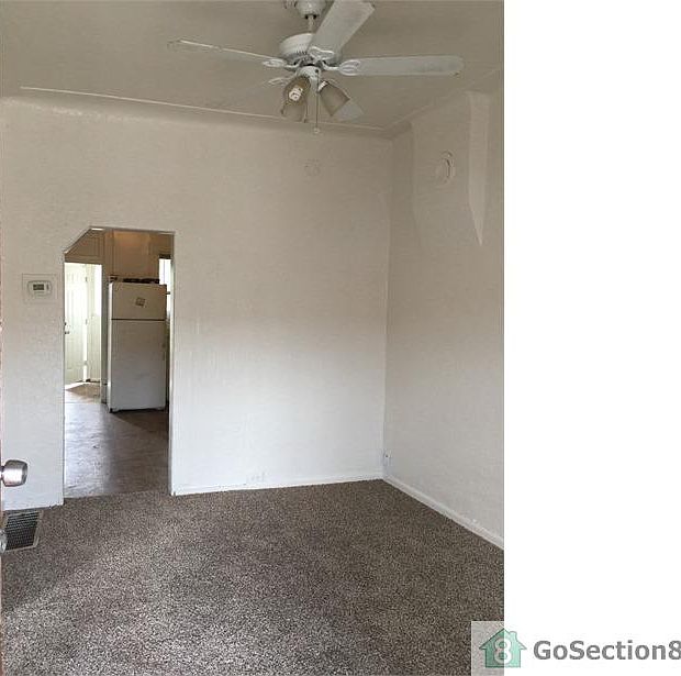 2nd image of 414 W 43rd Ave