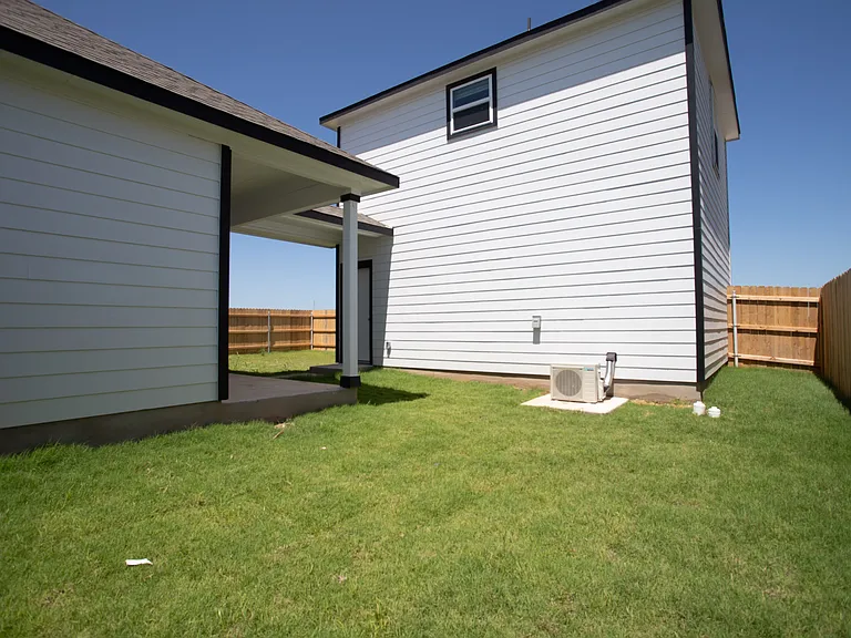 346 Garner Dr #B — Photo 9