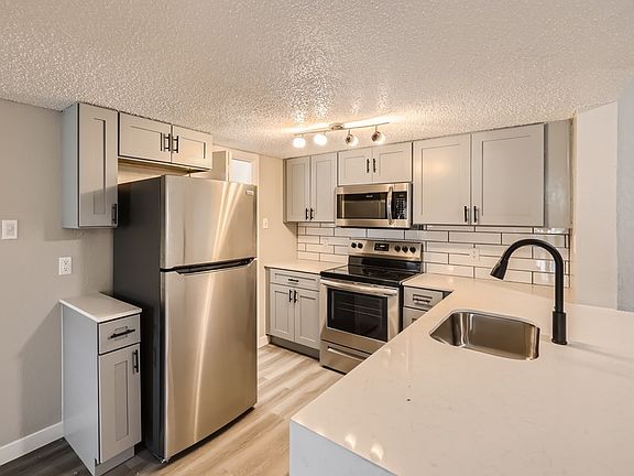 2706 Heather Hill Ct Unit 201 - Print Quality - 004 - 08 Kitchen Large