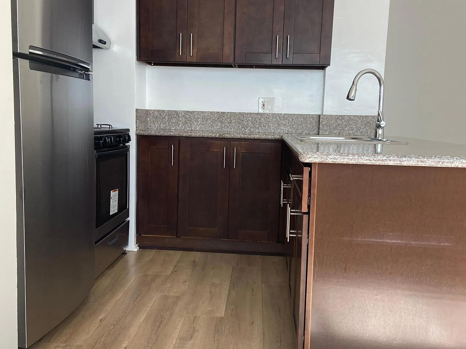 7205 Fountain Ave — Photo 3