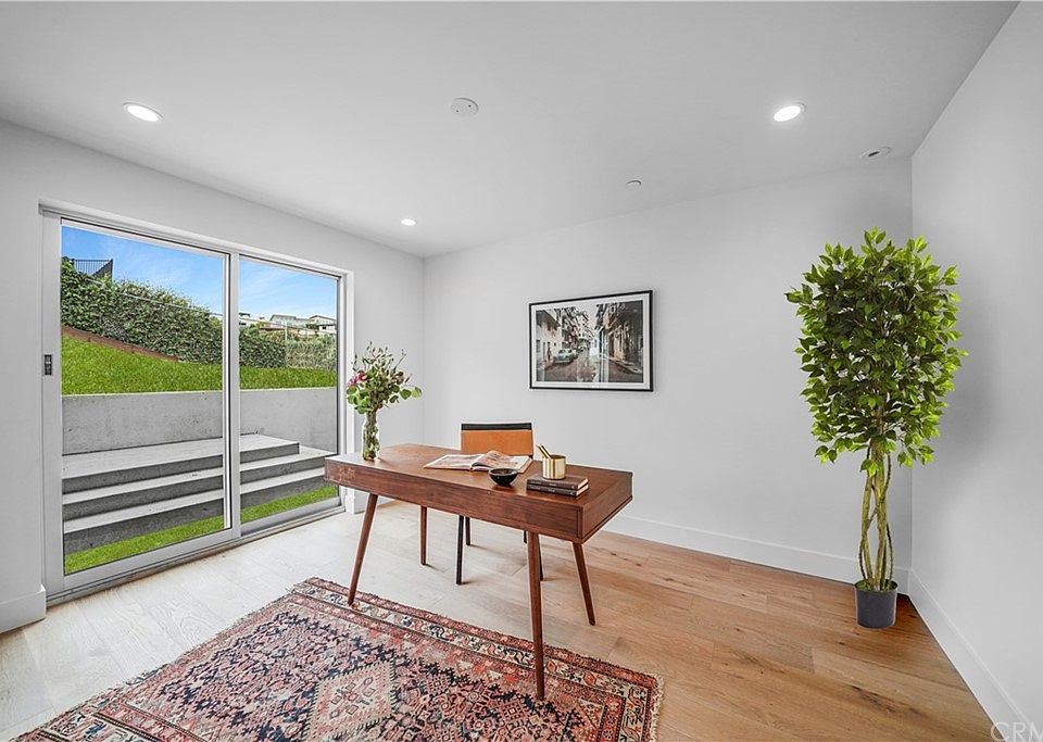 3924 Coast Hwy E, Corona Del Mar, CA 92625 Zillow