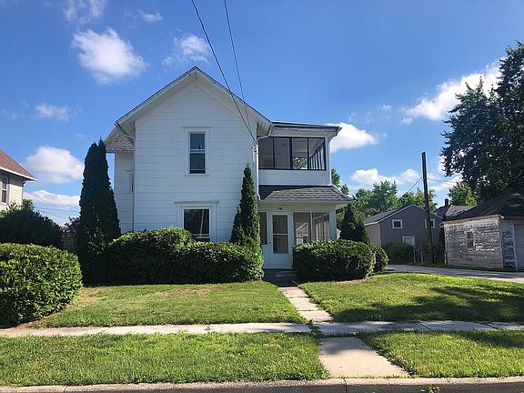 3rd image of 118 Palmer Ave