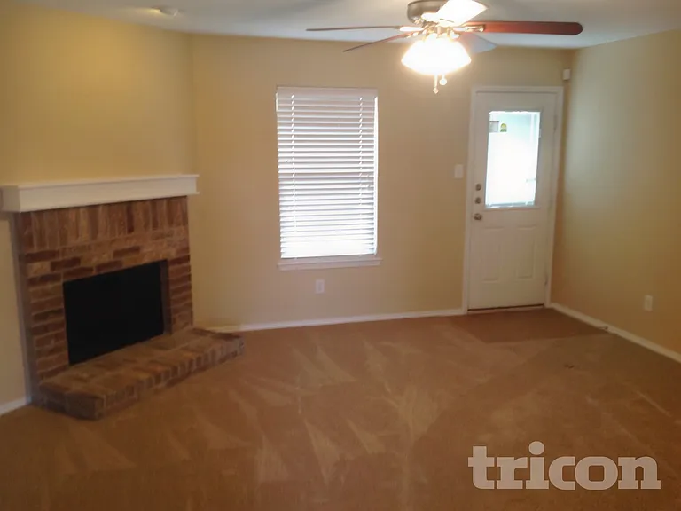 16325 Cowboy Trl — Photo 7