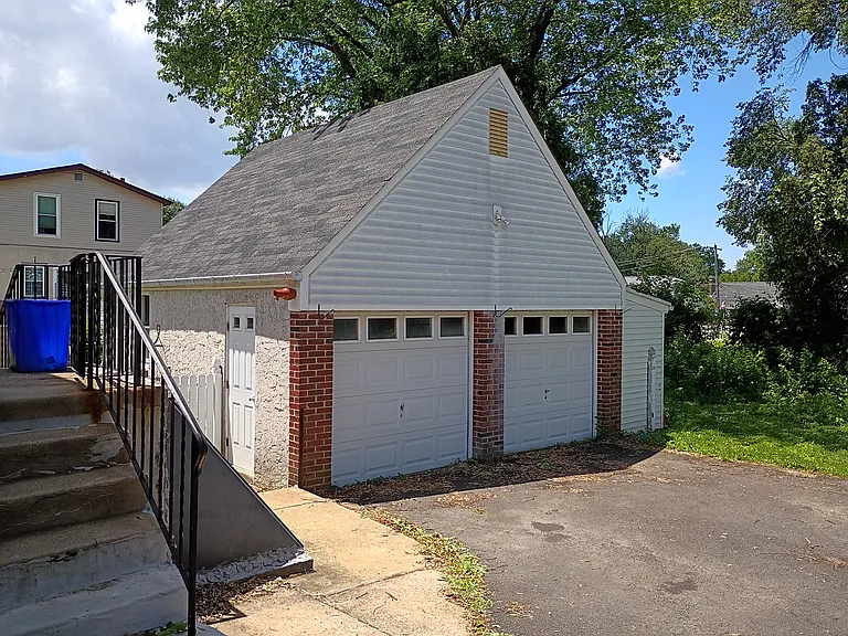 29 S Fox St — Photo 3