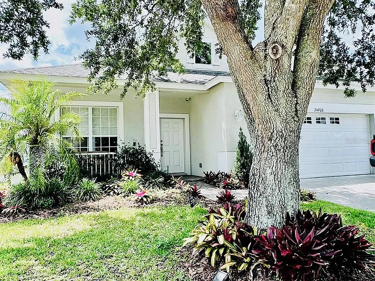24900 Oakhaven Ct — Photo 8