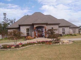 2023 Oak Leaf Forest Dr, Sulphur, LA 70665