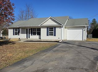 210 Josephine Dr, Christiana, TN 37037