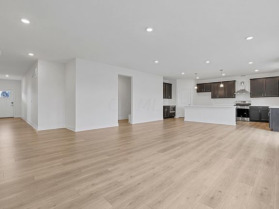 2nd image of 2569 Bellgrove Pl