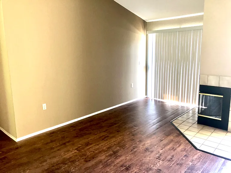 Camino Woods Apartments — Photo 17