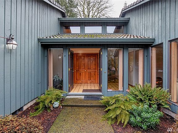 3rd image of 11106 NE 30th Ave