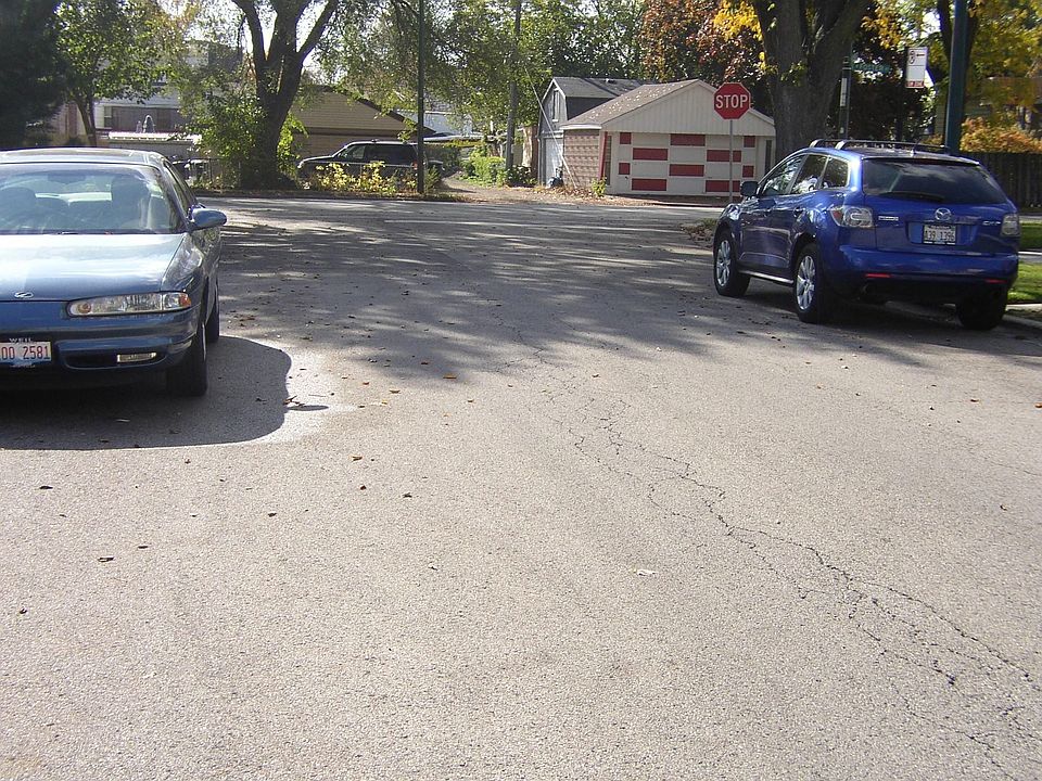 2nd image of 5213 N Moody Ave