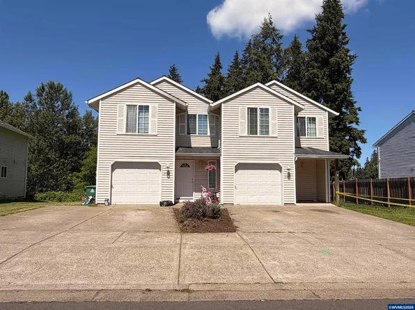 2143-2145 Dorsey Dr, Hubbard, OR 97032