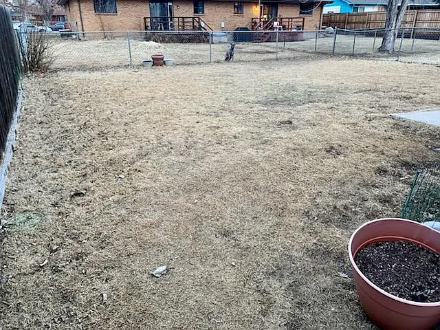 2321 Greeley Dr — Photo 9