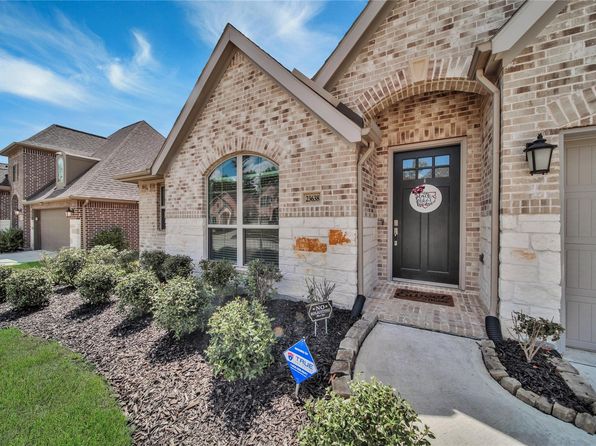 23638 Sage Villa Dr, New Caney, TX 77357