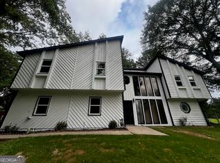 120 Billy Ln, Ball Ground, GA 30107
