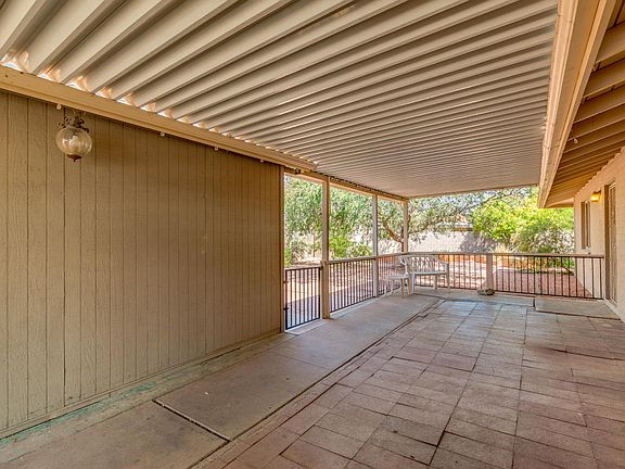 4th image of 3632 W Morten Ave