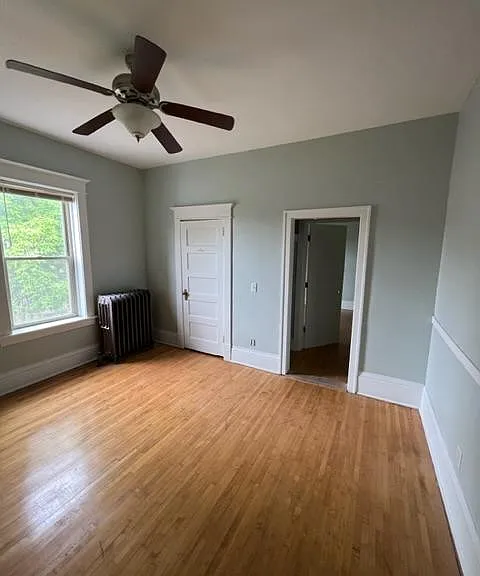 400 22nd Ave NE #202 — Photo 3