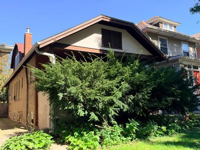 2930 W Eastwood Ave, Chicago, IL, 60625
