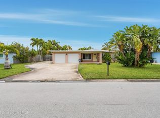 141 E Exeter St, Satellite Beach, FL 32937