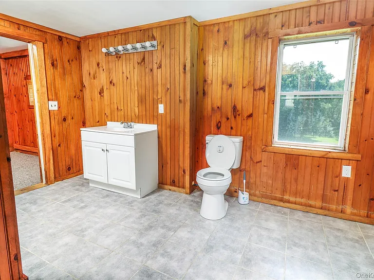 86 Carpenter Rd — Photo 19